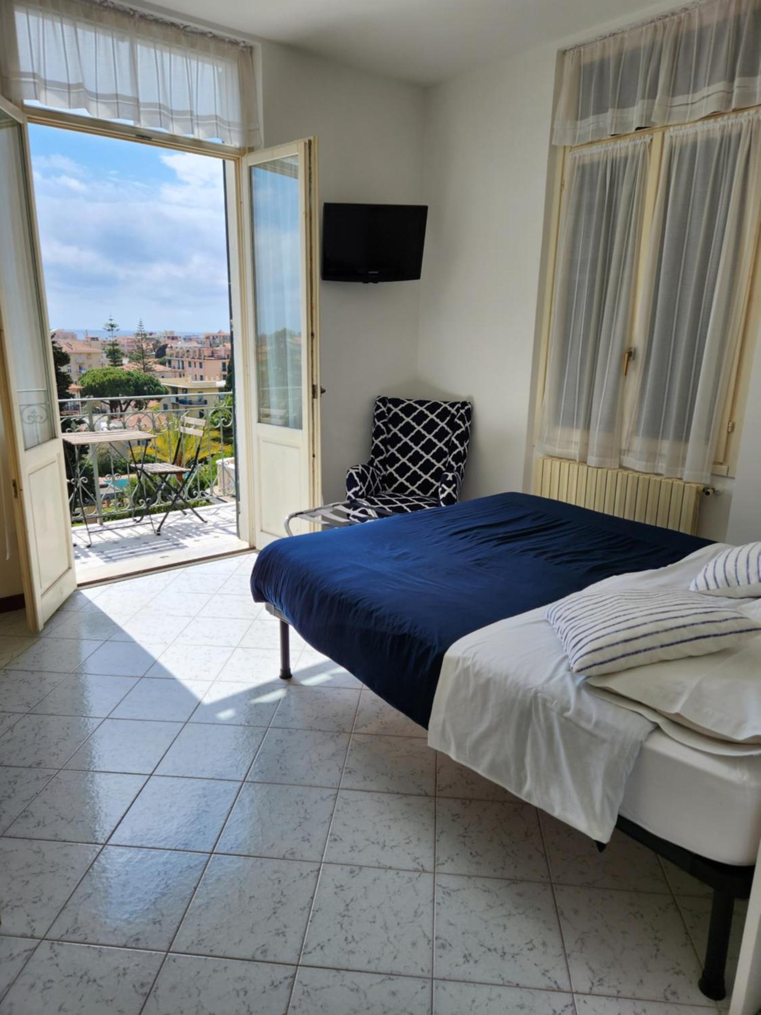 Villa Virginia Bordighera Quarto foto