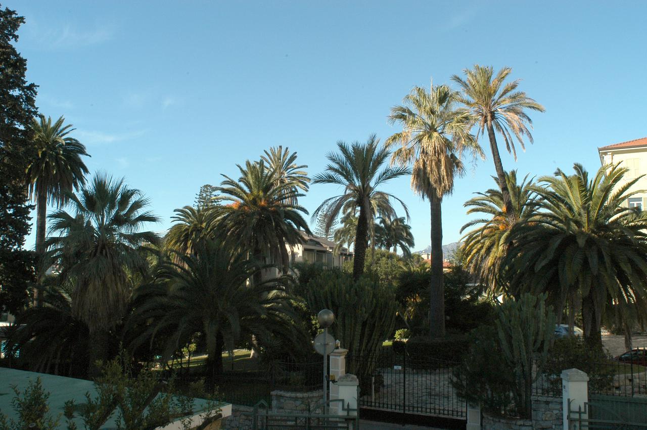 Villa Virginia Bordighera Exterior foto
